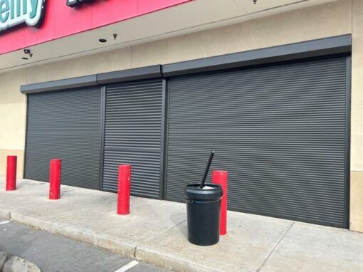 O’Reilly Auto Parts Tucson store with shutters down at completion